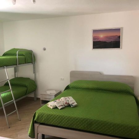La Casa Del Borgo Bed & Breakfast เปตราเลียโซปรานา ภายนอก รูปภาพ